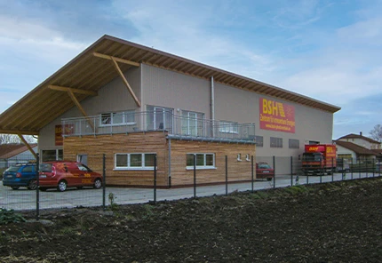 Umzug nach Bad Königshofen: Neubau des Firmensitzes